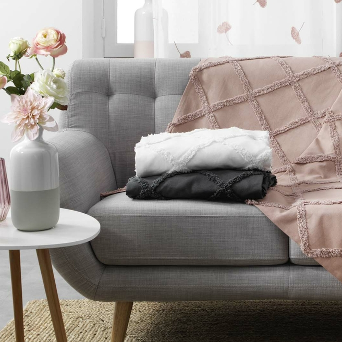 Decke Anthrazit 150 x 125 cm Kuscheldecke Sofadecke Plaid Wohndecke Grau Fransen